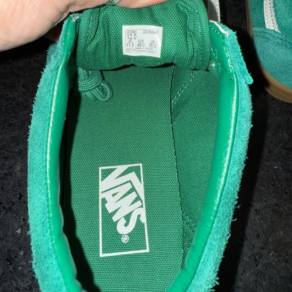 NEW VANS GREEN SUEDE OLD SKOOL LOW PRO SNEAKERS SZ 12 GENUINE SUEDE LEATHER - Picture 6 of 10